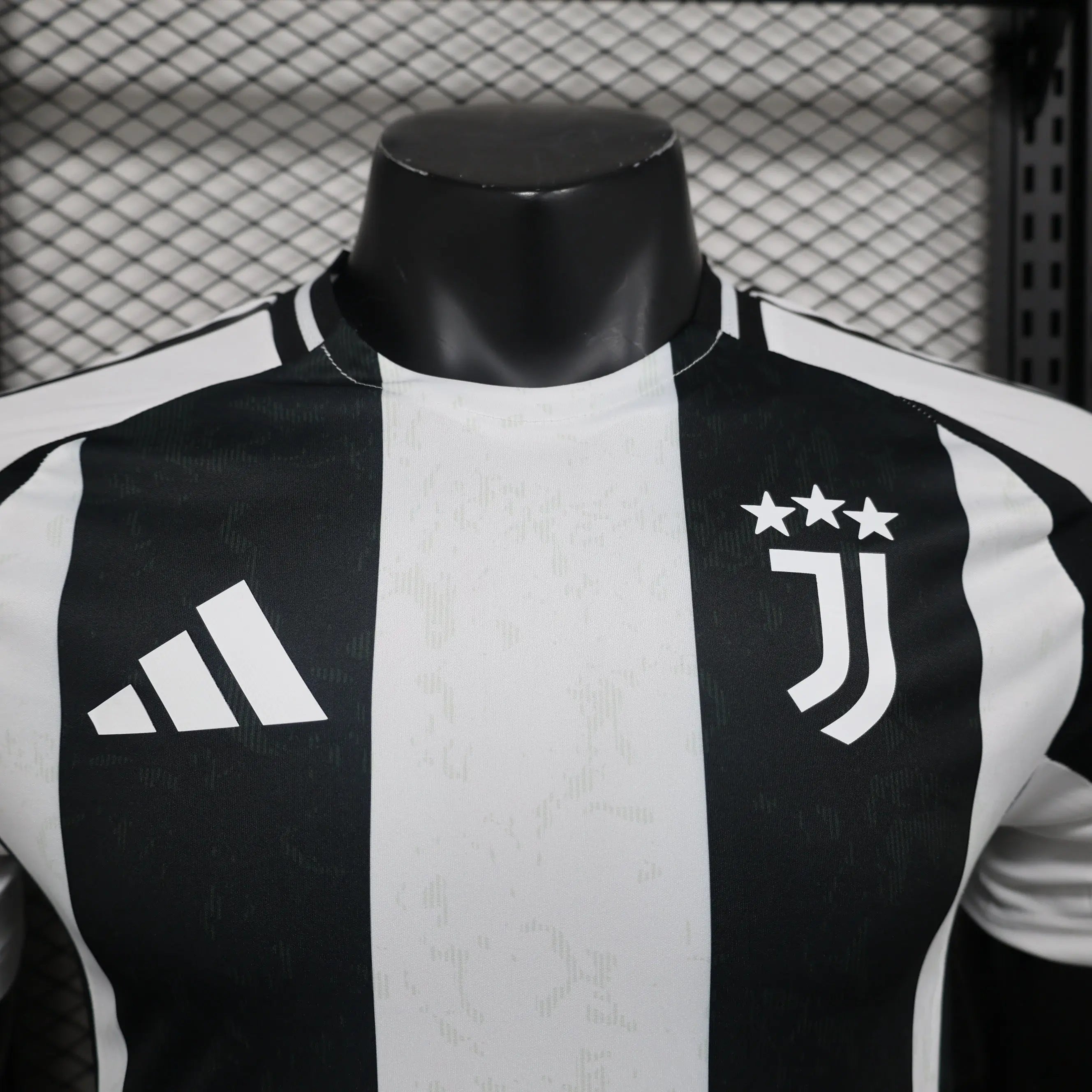 MAILLOT JUVENTUS DOMICILE 2024/2025 Onze Maillots