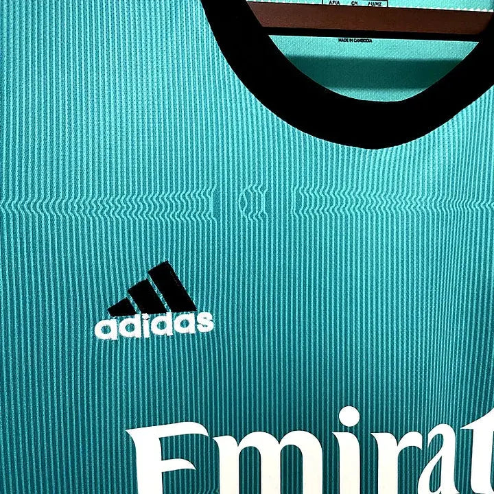 REAL MADRID MAILLOT THIRD 2021/2022 Onze Maillots