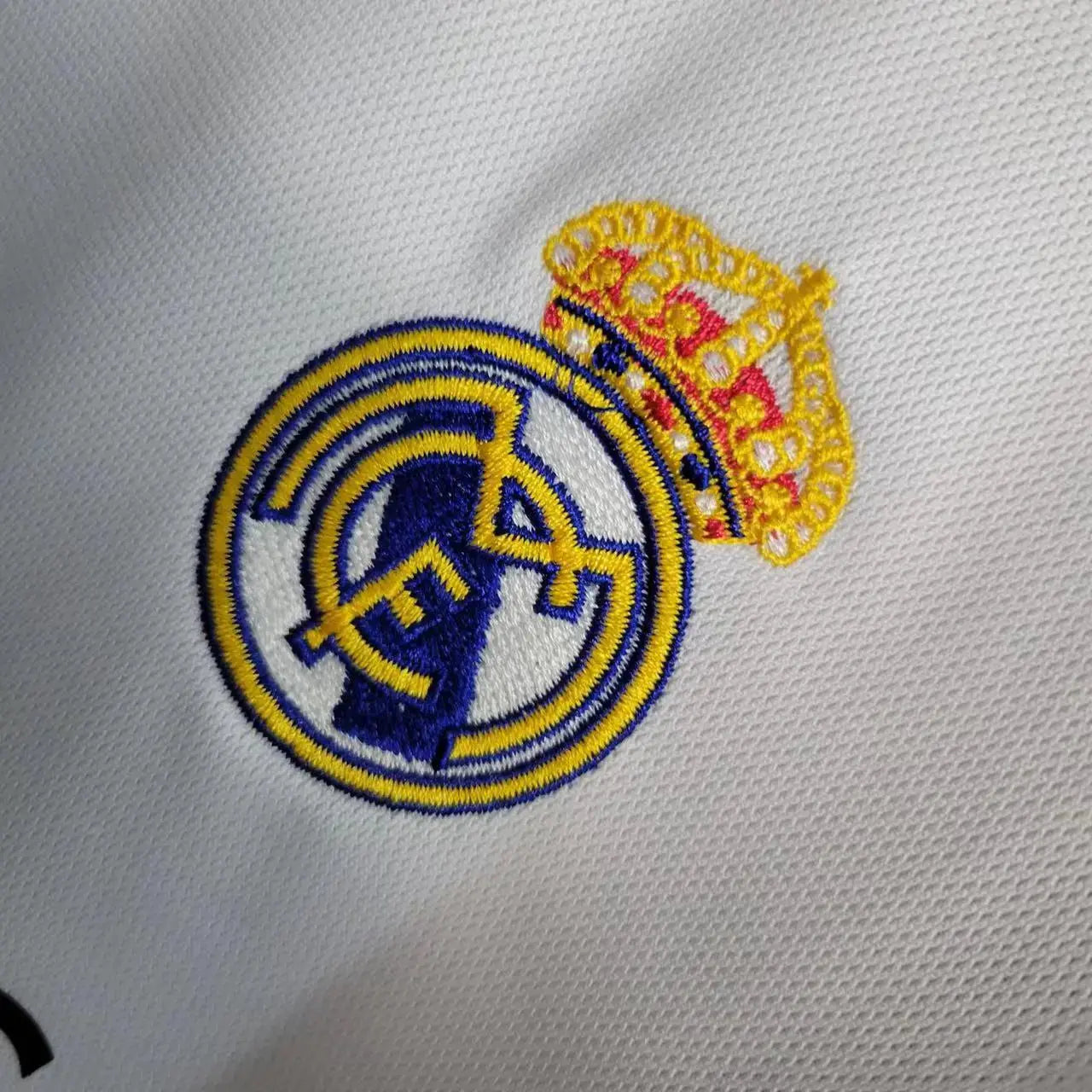 Maillot Femme Real Madrid Domicile "Blanc" 2022/2023 YamaFoot