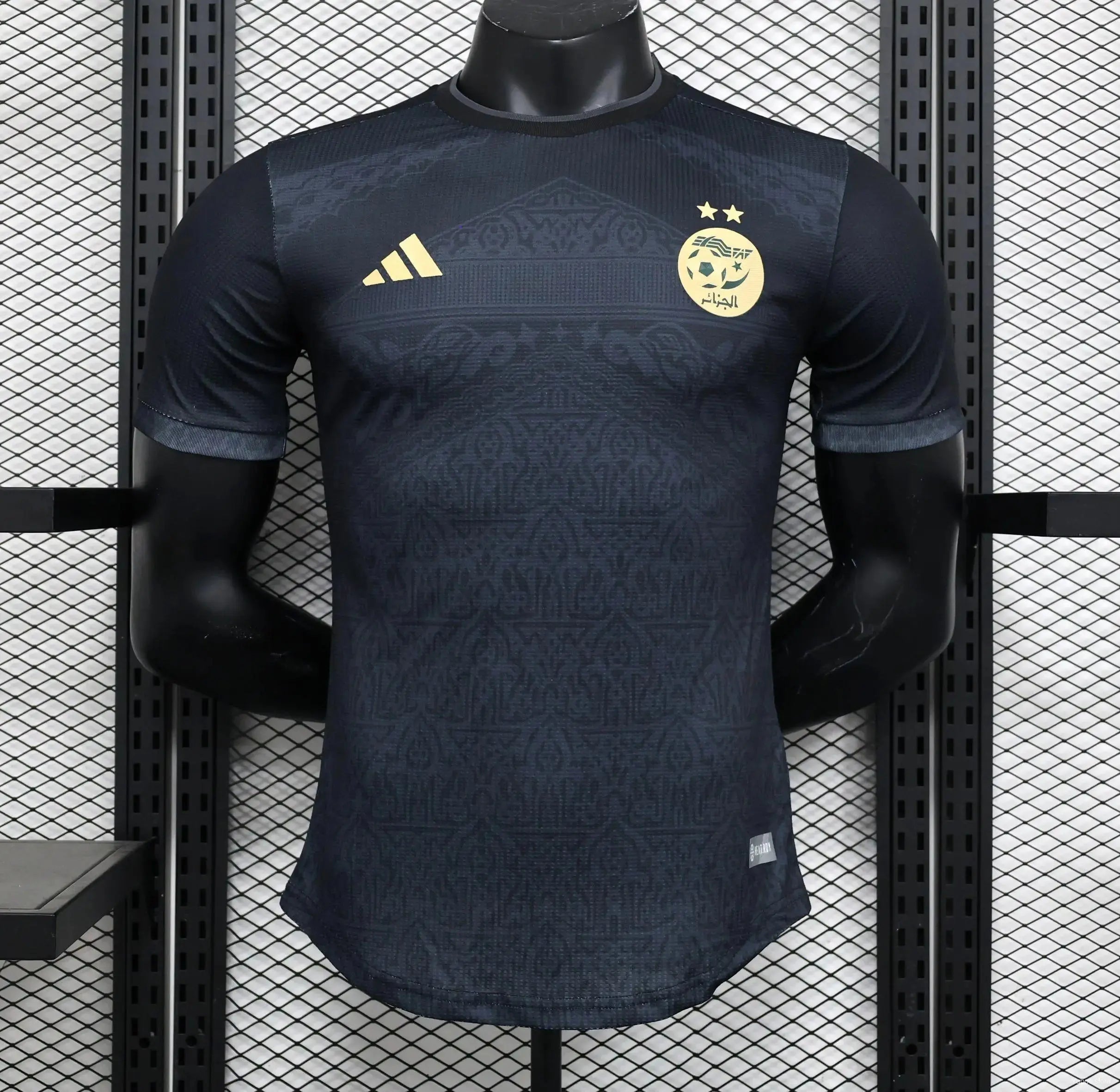 Maillot Algérie Concept "Noir" 2023/2024 Version Player YamaFoot