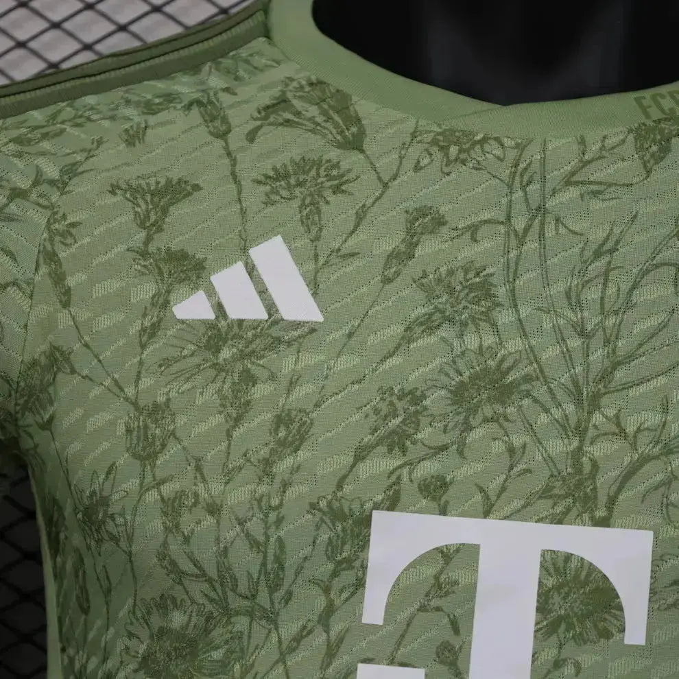 Maillot du Bayern Munich Oktoberfest « Vert » Version PLAYER 2023/2024 Yama