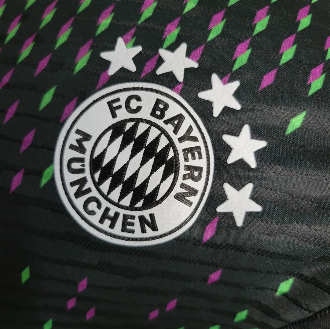 MAILLOT BAYERN MUNICH EXTÉRIEUR « violet,noir » 2023/2024 version player Onze Maillots