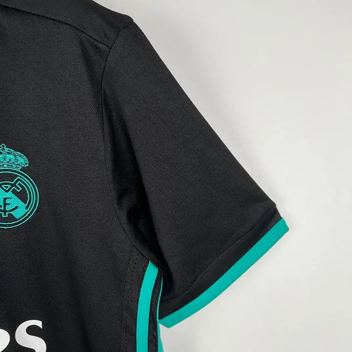 REAL MADRID MAILLOT RETRO 2017/2018 Onze Maillots