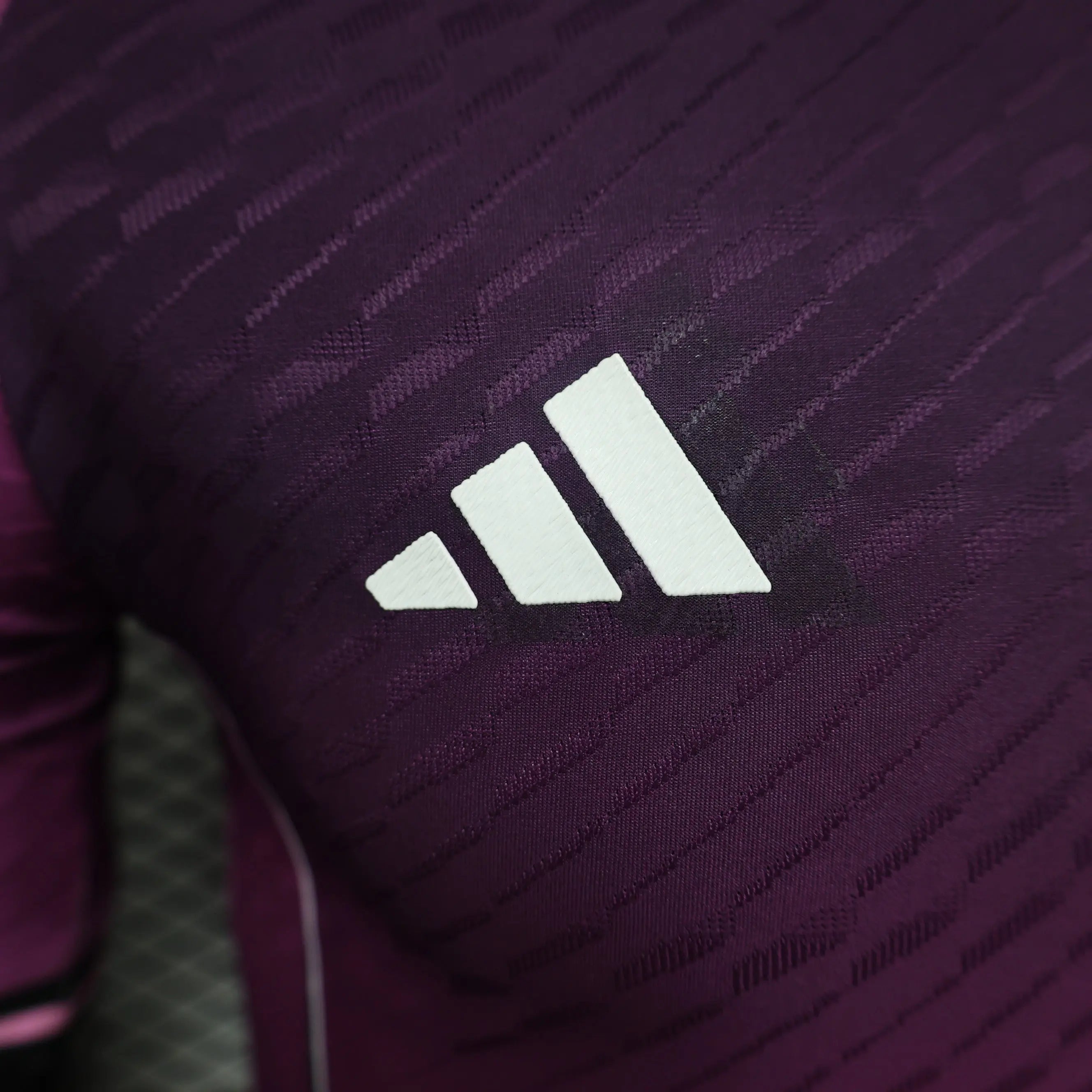 MAILLOT JAPON VIOLET CONCEPT 2024/2025 Onze Maillots