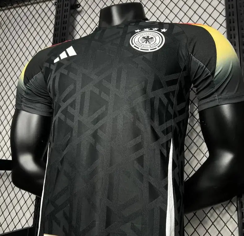 Maillot Allemagne Entrainement pré-match euro 2024 "Noir" Version Player YamaFoot