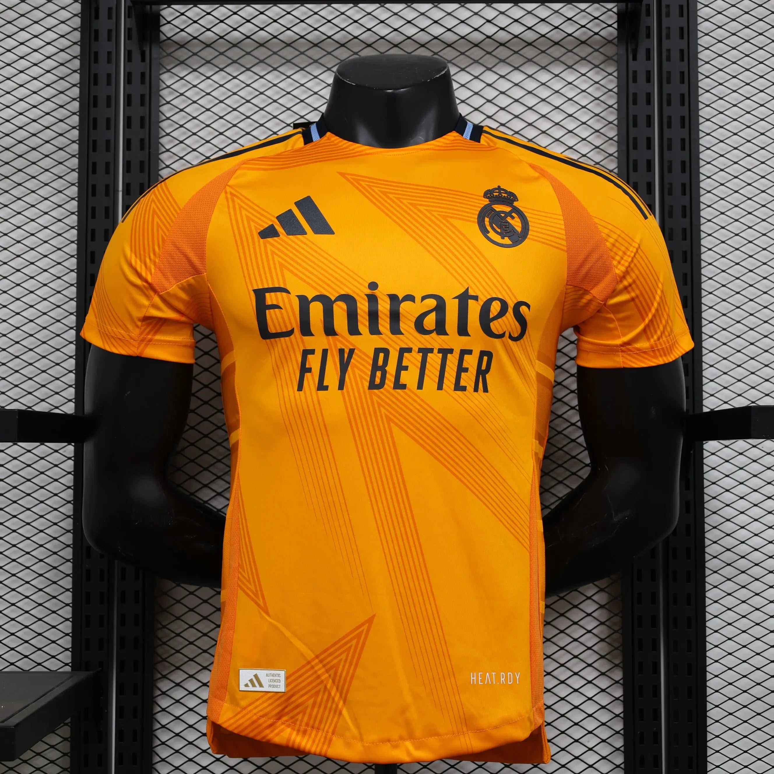 MAILLOT REAL MADRID EXTERIEUR 2024/2025 Onze Maillots