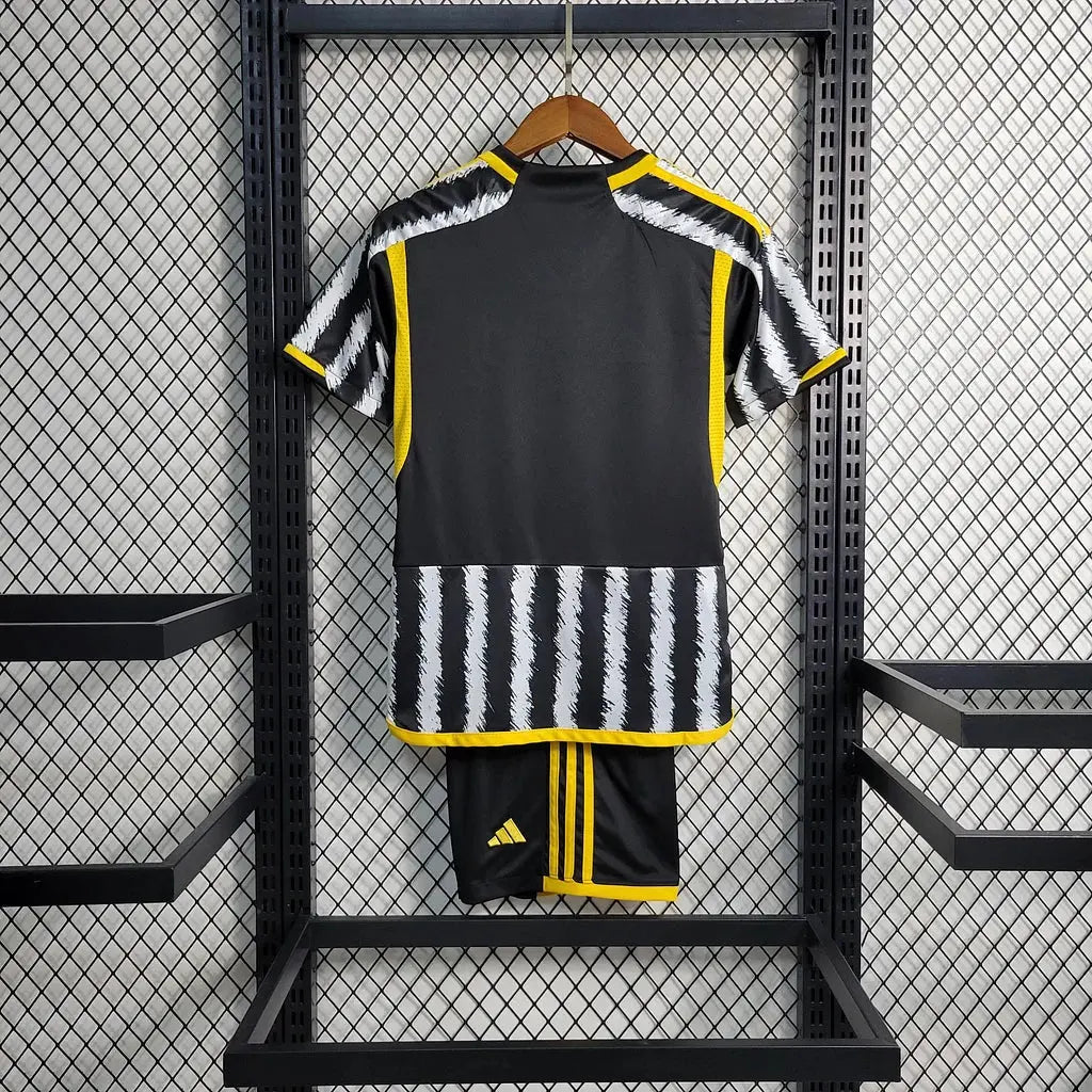 MAILLOT ENFANT JUVENTUS DOMICILE 2023/2024 Onze Maillots