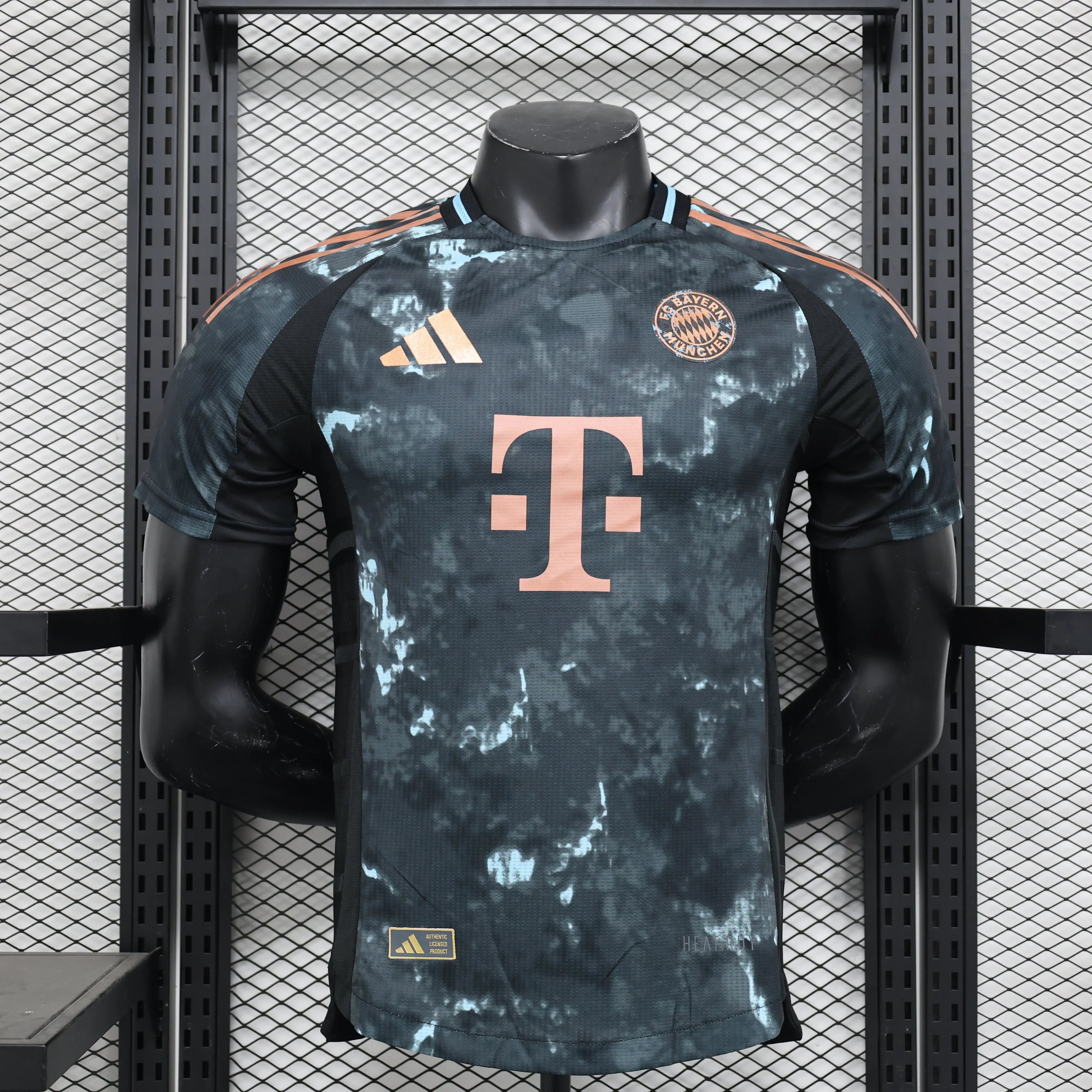 MAILLOT BAYERN MUNICH EXTERIEUR 2024/2025 Onze Maillots