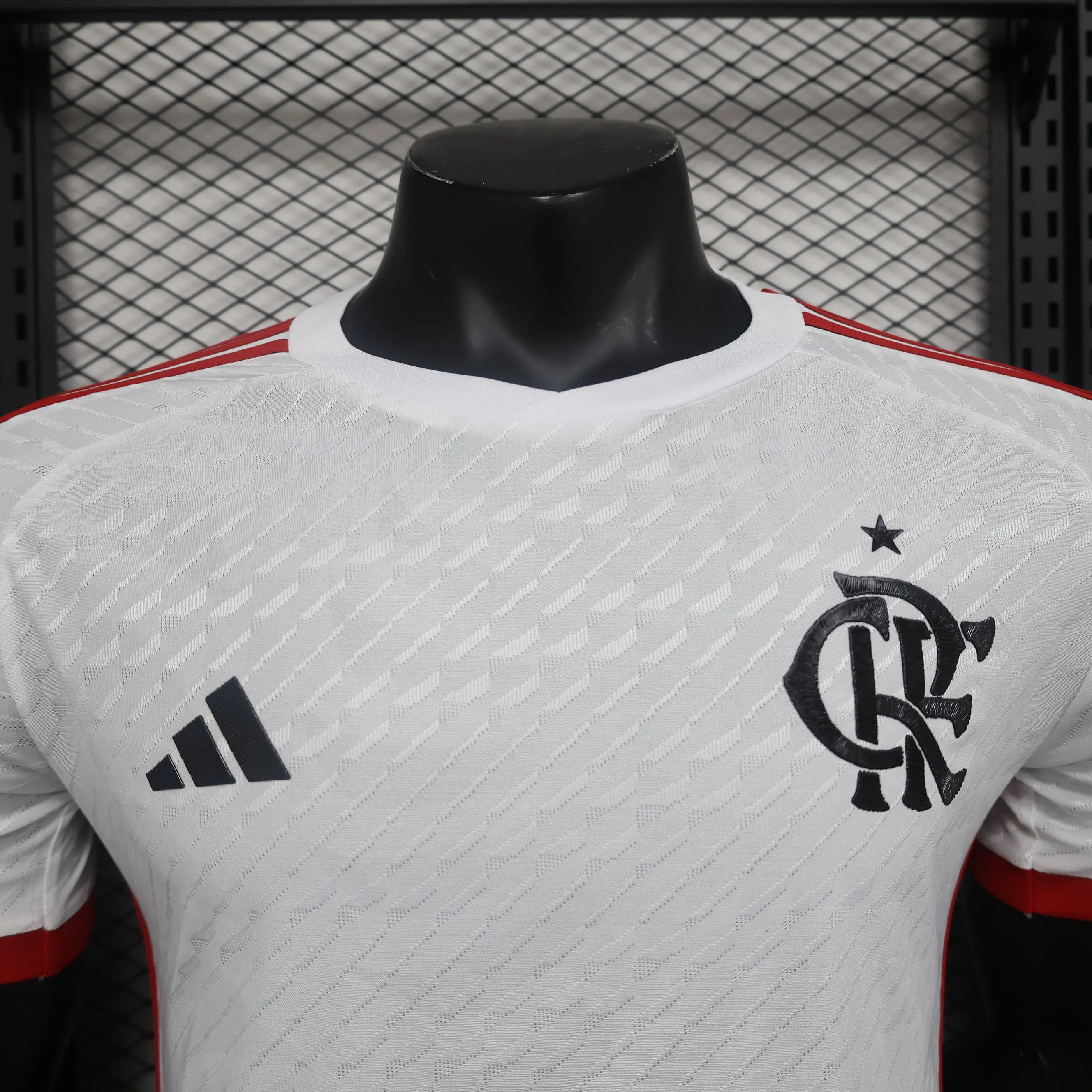 MAILLOT FLAMENGO EXTERIEUR 2024/2025 Onze Maillots