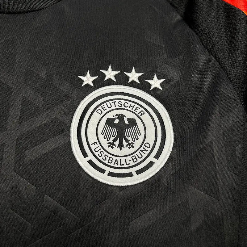 MAILLOT D'ENTRAÎNEMENT D'AVANT-MATCH ALLEMAGNE EURO 2024 Onze Maillots